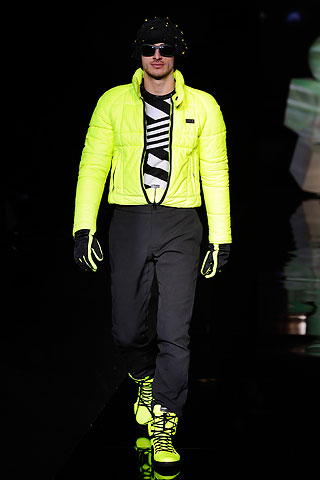 Emporio Armani / - 2010-2011